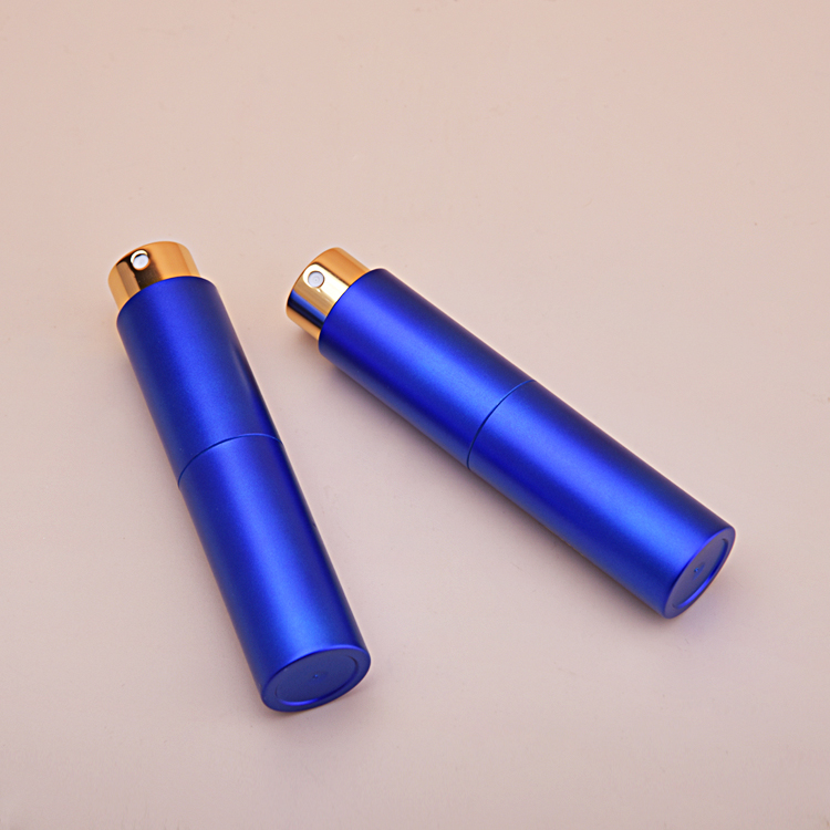 Многоразовый стеклянный флакон с распылителем для духов емкостью 8 мл