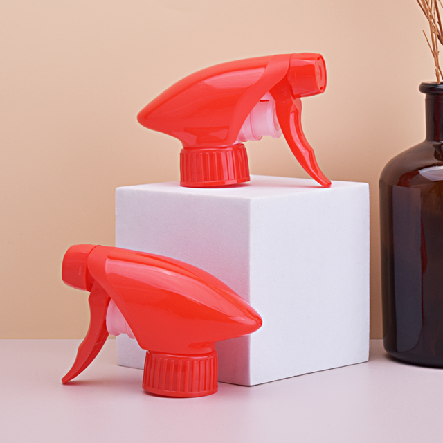 Полностью пластиковый триггерный распылитель 28 мм, окрашенный на заказ 