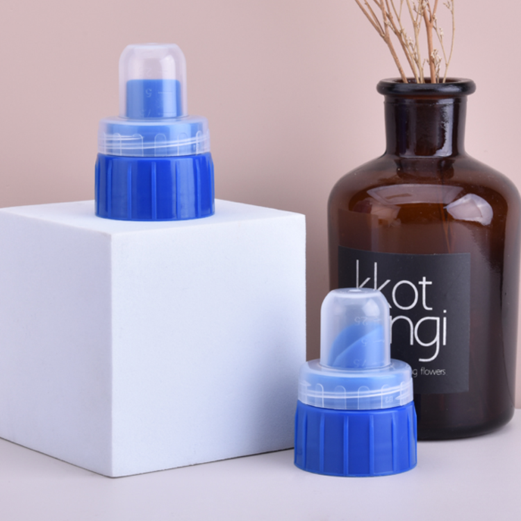 Синий колпачок для стирального порошка 38 мм с градуированной линией. Производители высококачественных пластиковых чехлов оптом оптом.