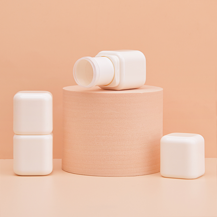 4,5 г Мини-квадратный тюбик-консилер-дезодорант 