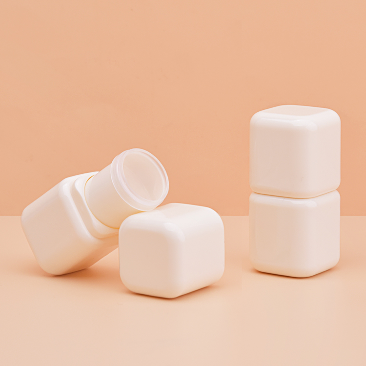 4,5 г Мини-квадратный тюбик-консилер-дезодорант 