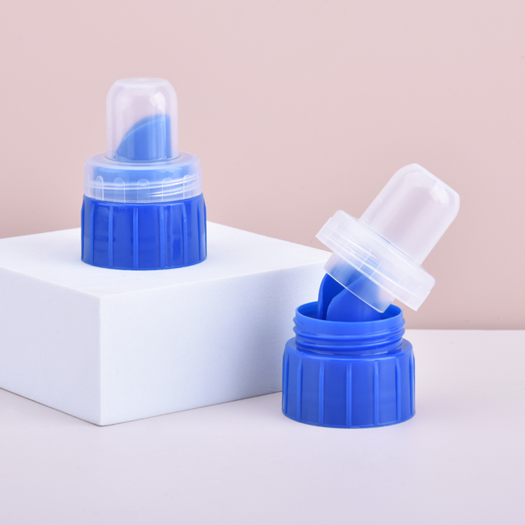 Синий колпачок для стирального порошка 38 мм с градуированной линией. Производители высококачественных пластиковых чехлов оптом оптом.